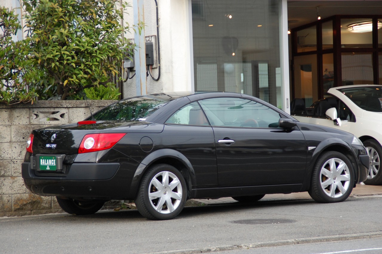 希少・ルノー純正】1/43 メガーヌ カブリオレ ダイナミクス 2.0 16v