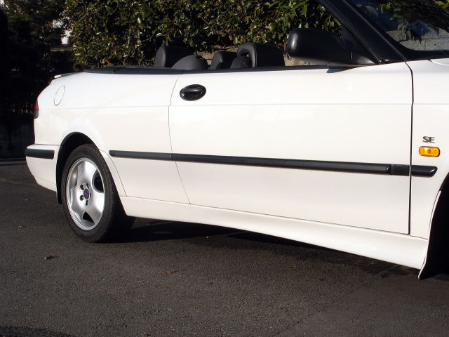 �T�[�u�X�|�R�J�u���I���@saab9-3cabriolet